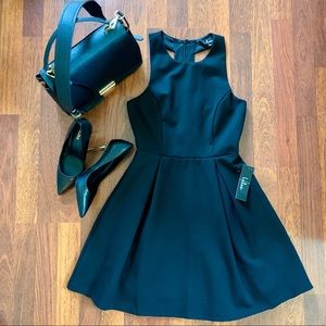 Little Black Dress (stretchable)